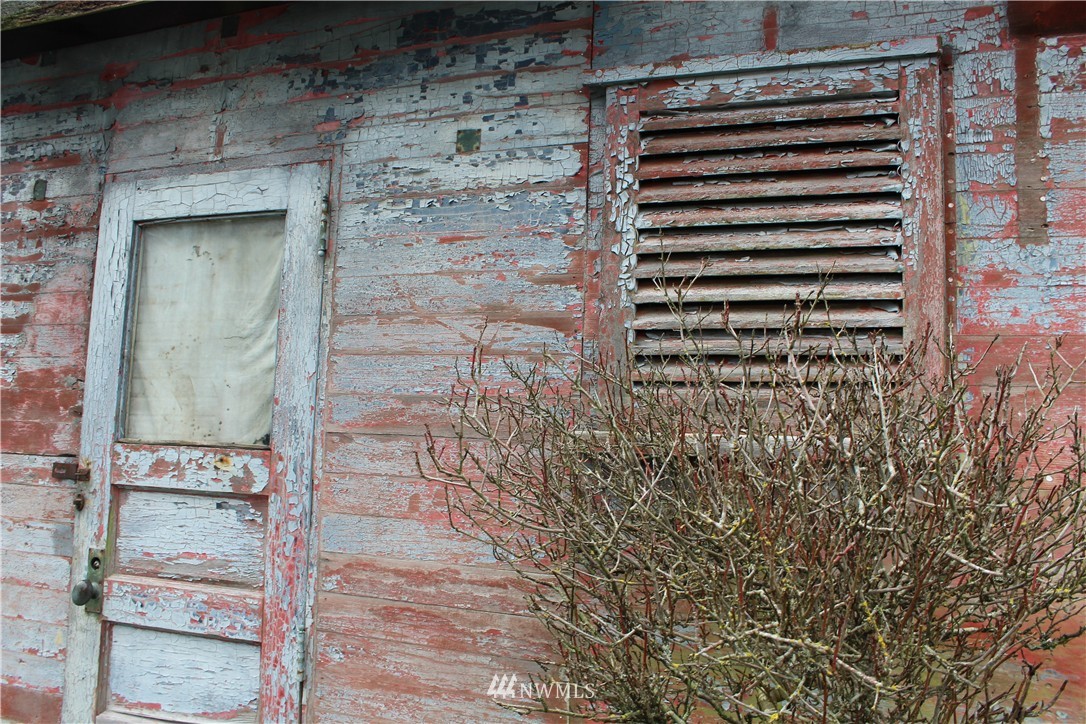 5331 Edens Road Anacortes, WA 98221 - Photo 4 of 11 Gallery Image 4