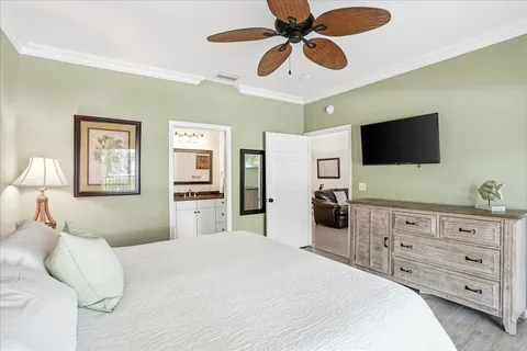 $450,000 | 140 Palm Street, Unit 207, Marco Island, FL 34145