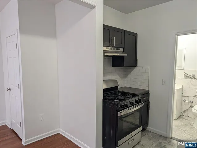 $1,545 | 154 Highland Avenue, Unit 1, Clifton, NJ 07011