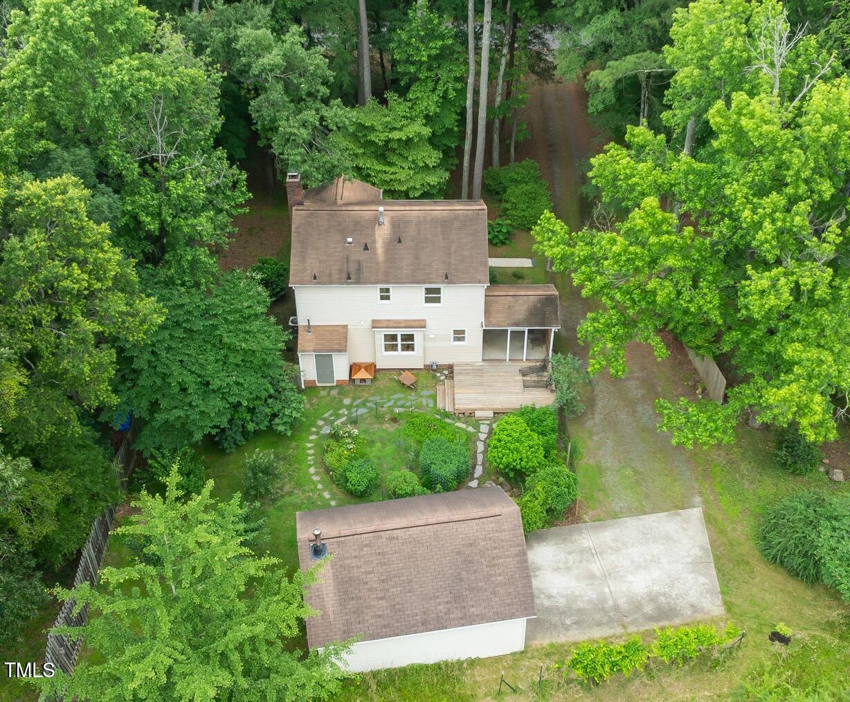 20 Timberlyne Road Chapel Hill, NC 27514 - Photo 31 of 46 42-web-or-mls-untitled-103
