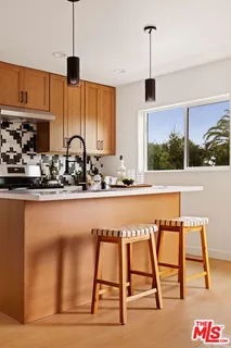 $1,495,000 | 2760 Fyler Place, Los Angeles, CA 90065