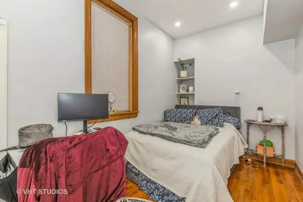 $2,800 | 1140 West Roscoe Street, Unit G, Chicago, IL 60657