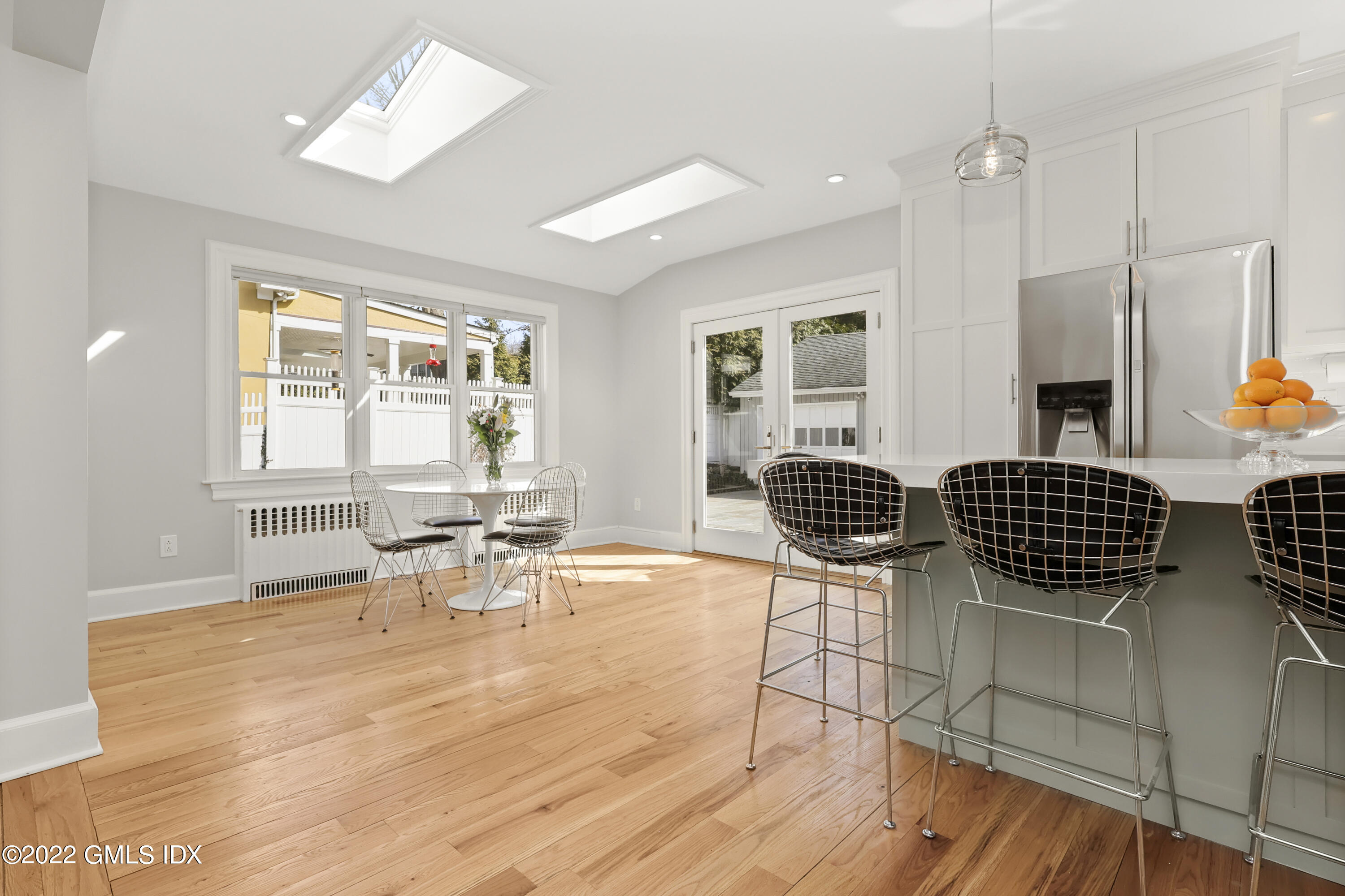 10 Butler Street Cos Cob, CT 06807 - Photo 5 of 43