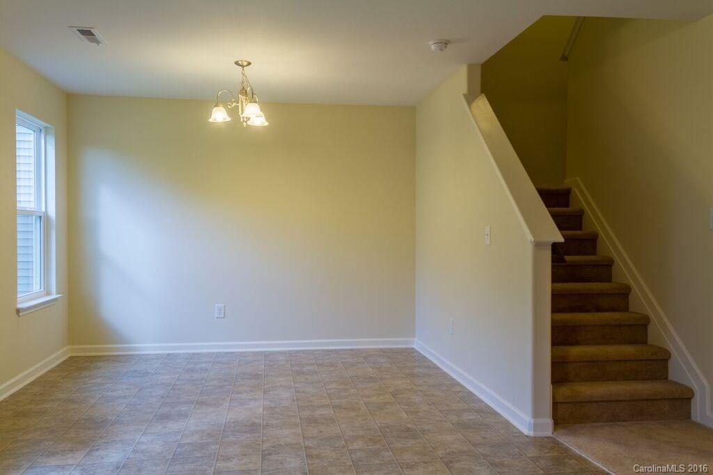 2412 Hart Road, Unit 8 Charlotte, NC 28214 - Photo 5 of 13 Gallery Image 5