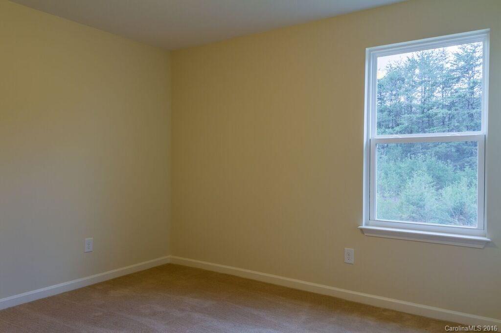 2412 Hart Road, Unit 8 Charlotte, NC 28214 - Photo 8 of 13 Gallery Image 8