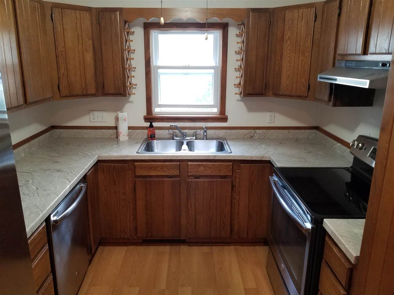 232 Rockingham Avenue Alma, MI 48801 - Photo 8 of 19 1891281-7.JPG