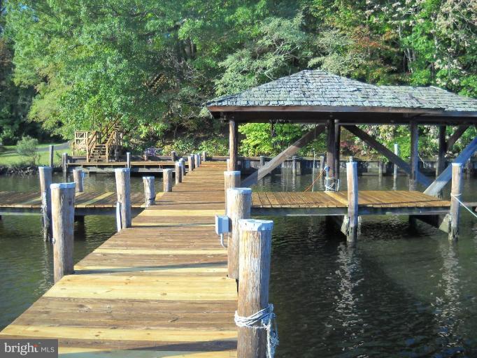 3419 Merrimac Road Davidsonville, MD 21035 - Photo 18 of 30 Boat House and Dock