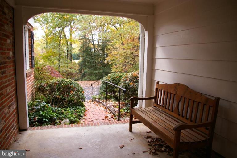 3419 Merrimac Road Davidsonville, MD 21035 - Photo 24 of 30 Breezeway to garage