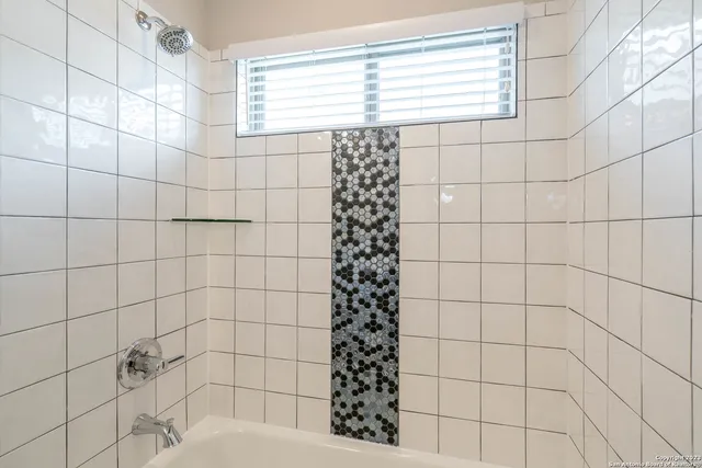 $2,850 | 1154 Cadogan Squire, San Antonio, TX 78260