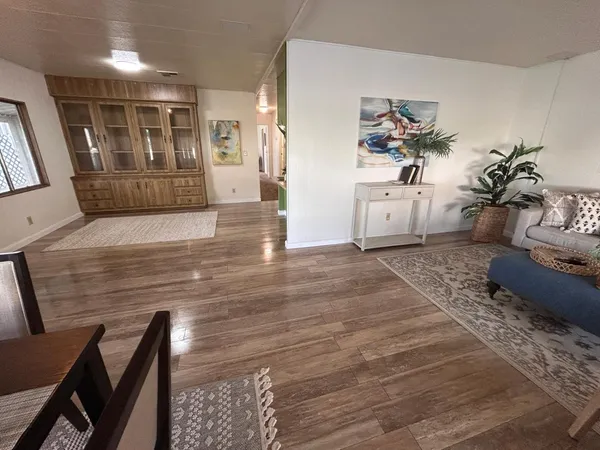 $94,900 | 21 Olga Way, Roseville, CA 95661