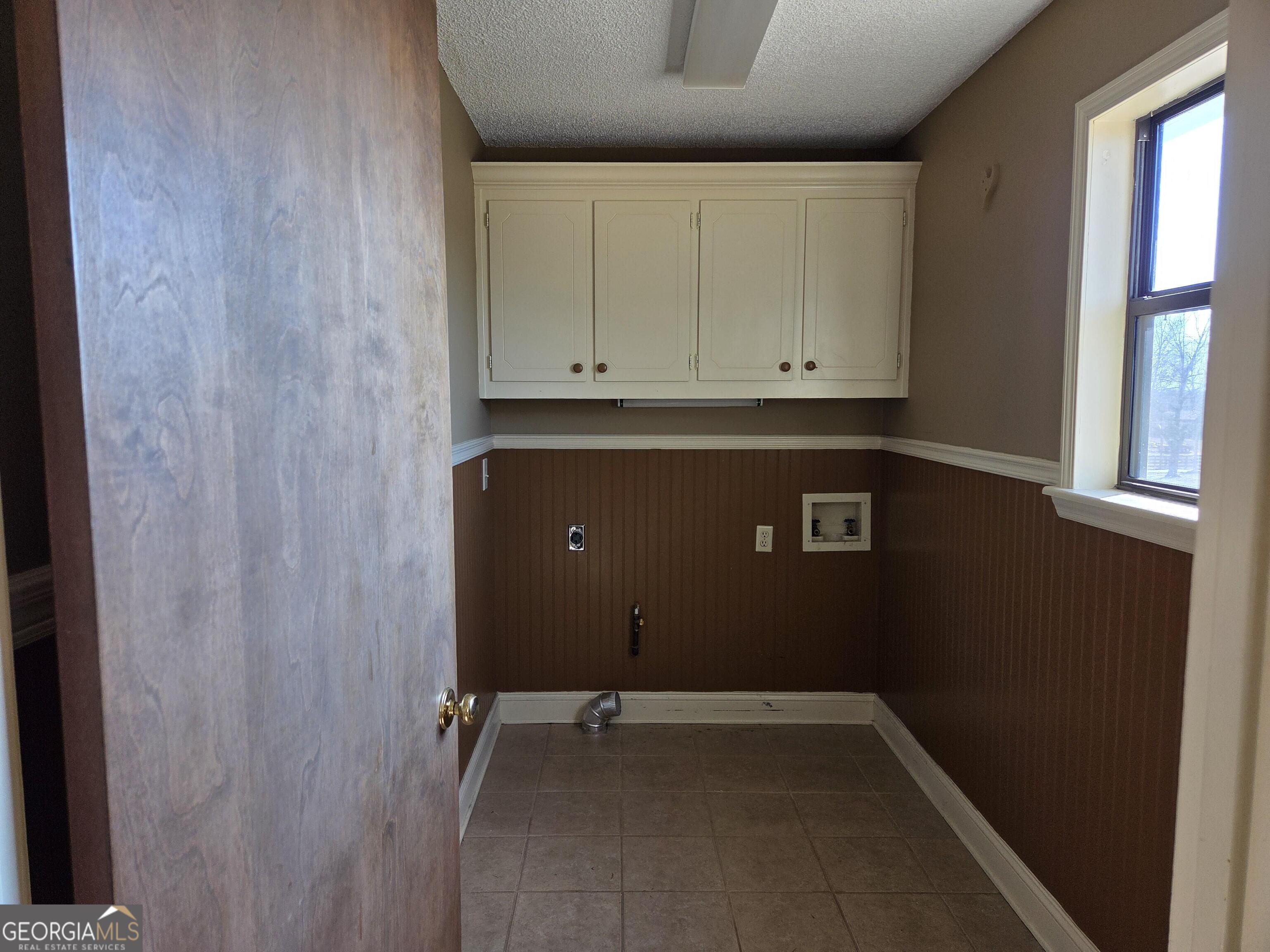 6050 Millwood Road Cumming, GA 30041 - Photo 6 of 20