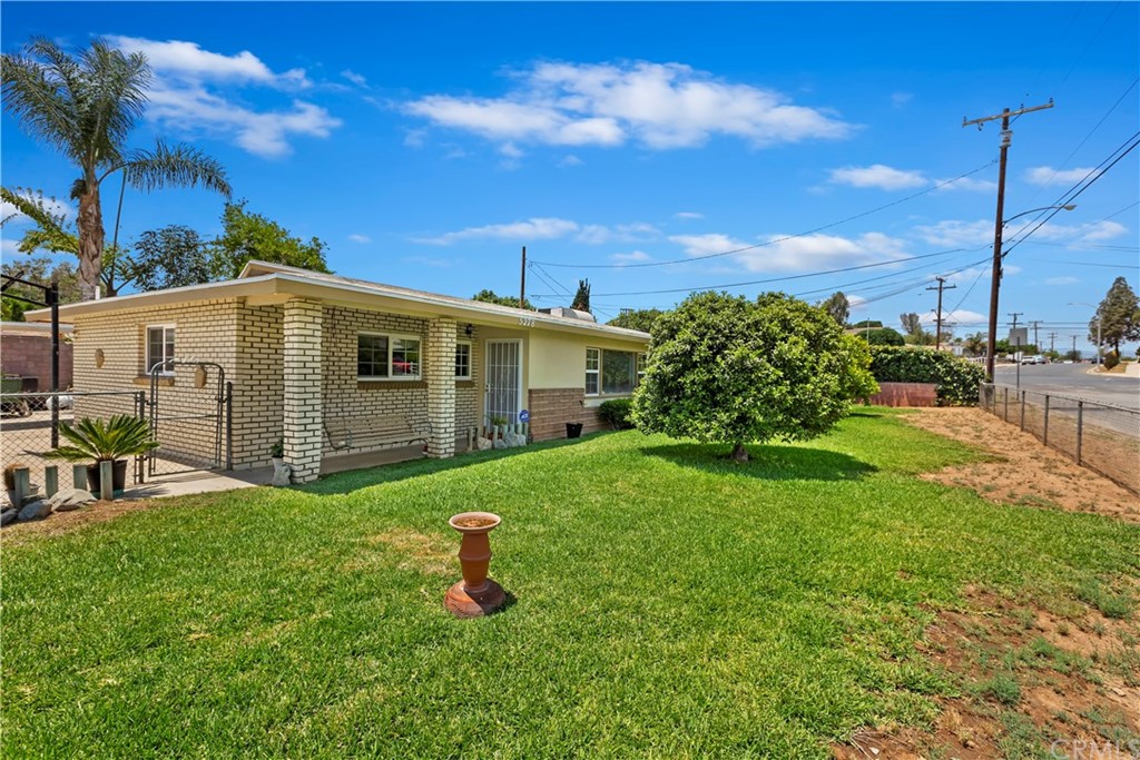 5278 Bushnell Avenue Riverside, CA 92505 - Photo 1 of 1
