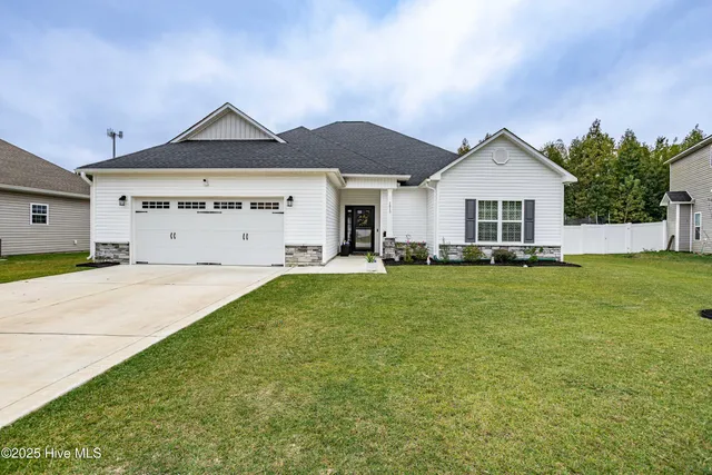 $345,000 | 1013 Abby Leigh Avenue, New Bern, NC 28562