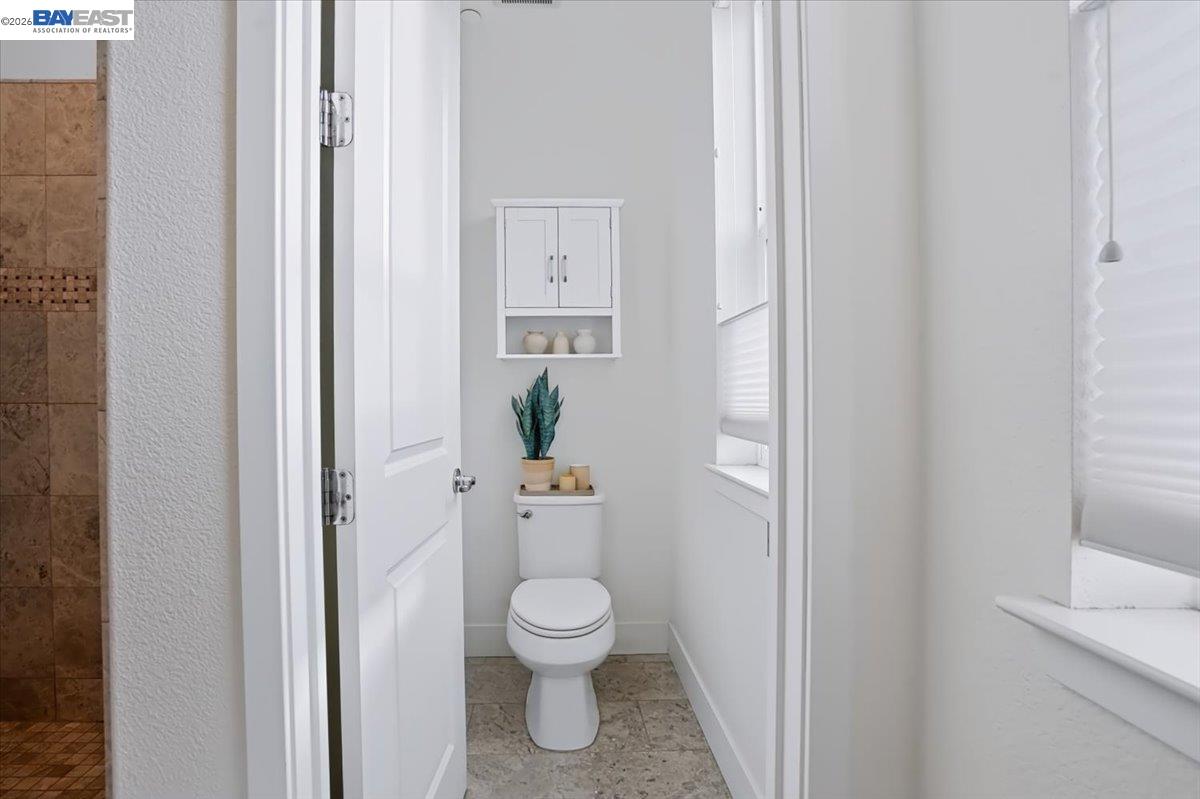 1826 Entrance Road Alameda, CA 94501 - Photo 31 of 46 Gallery Image 31