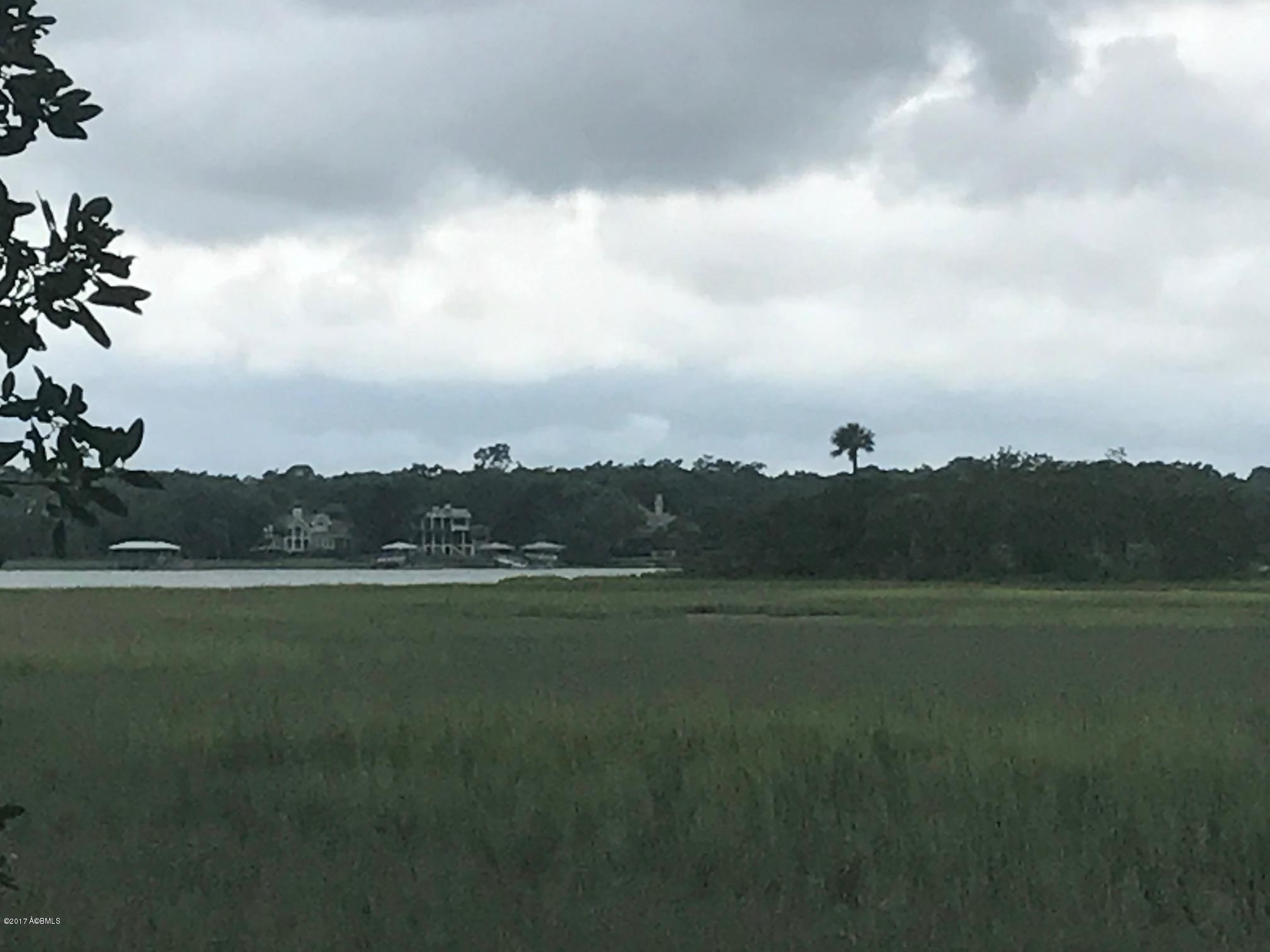 88 Meridian Road Beaufort, SC 29907 - Photo 5 of 27 IMG_1177