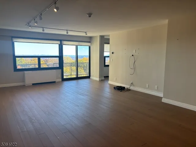 $775,000 | 2 Claridge Drive, Unit NE, Verona, NJ 07044