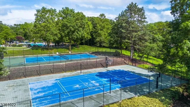 $775,000 | 2 Claridge Drive, Unit NE, Verona, NJ 07044