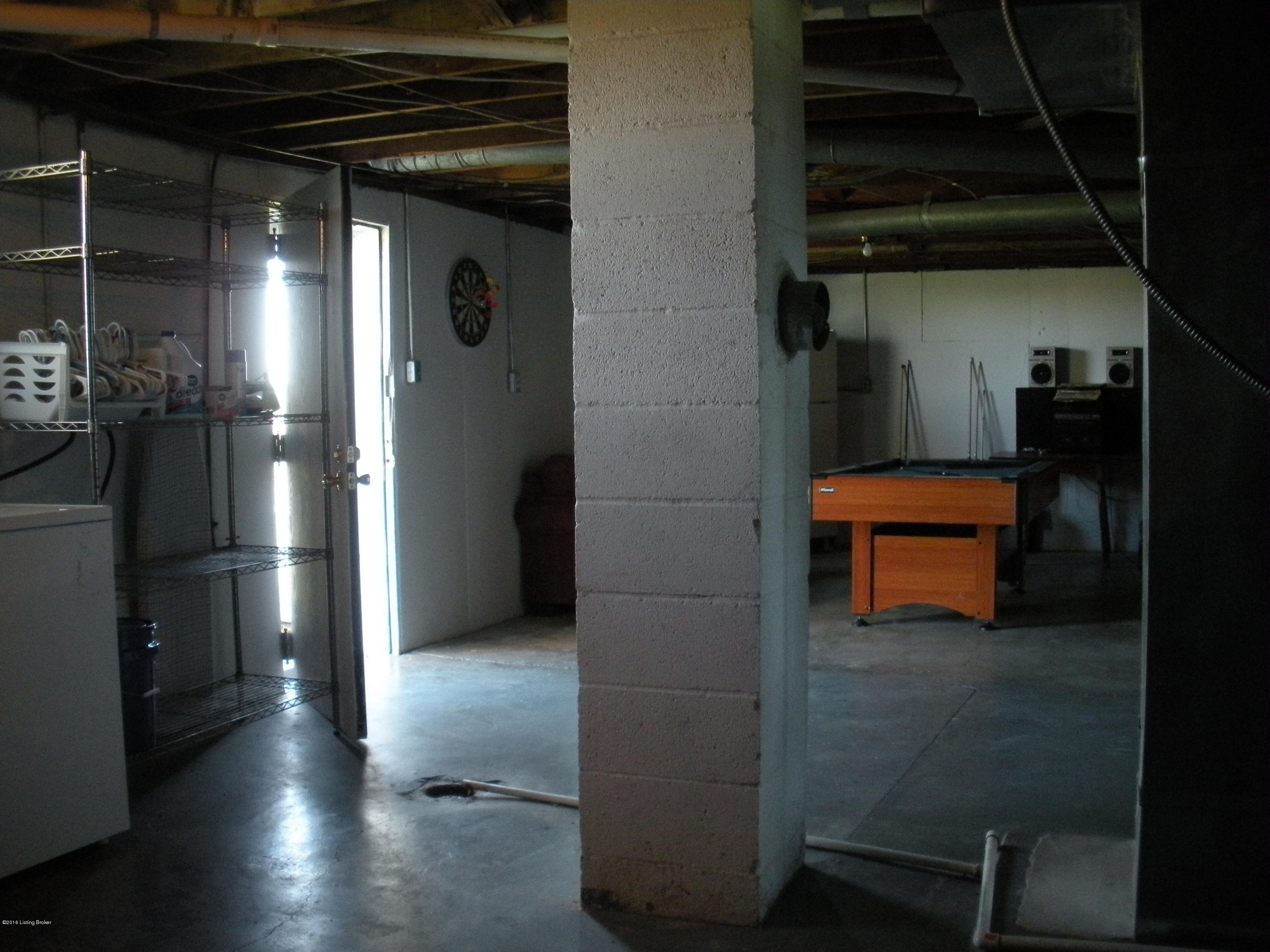 268 Chaplin Road Bloomfield, KY 40008 - Photo 17 of 23 DSCN3465