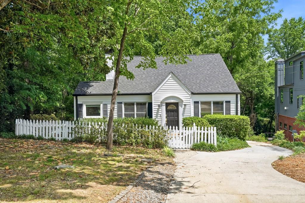 138 Mt Paran Road Northeast Atlanta, GA 30342 - Photo 1 of 23