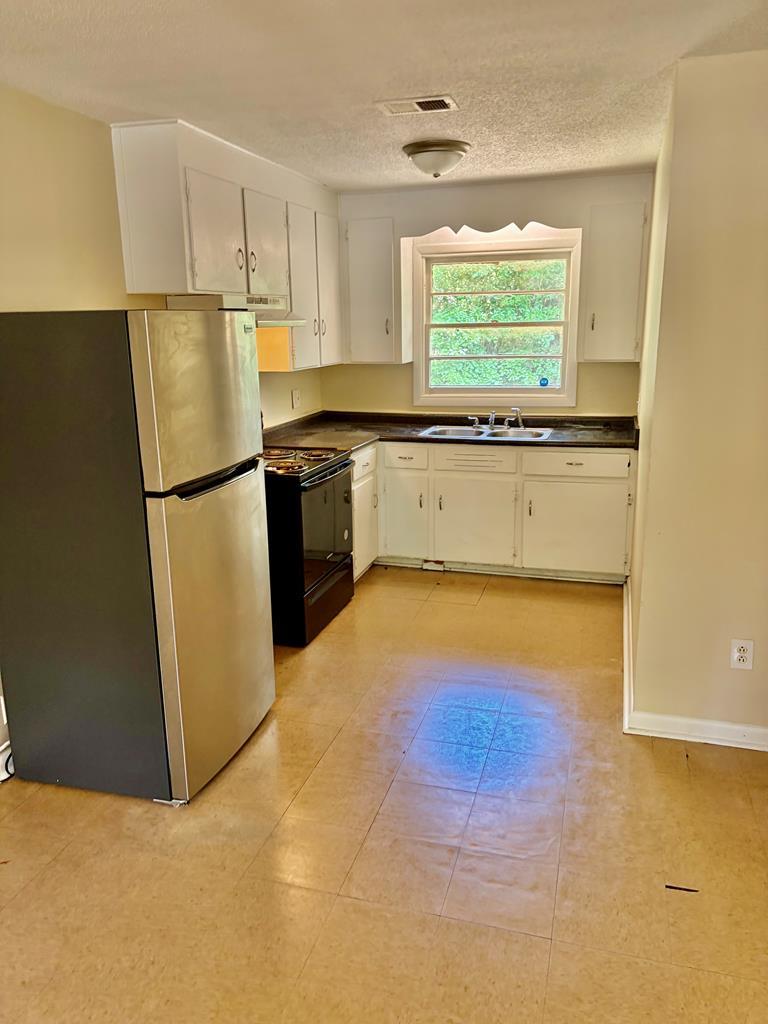 1210 Judson Street Dothan, AL 36301 - Photo 2 of 4