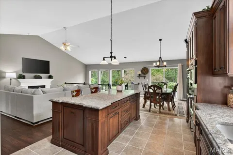 $636,000 | 948 Emerald Oaks Court, Eureka, MO 63025