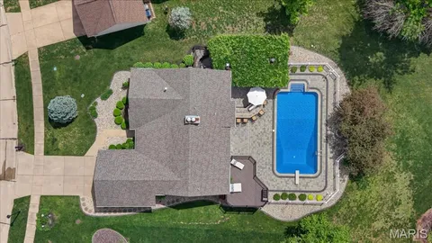 $636,000 | 948 Emerald Oaks Court, Eureka, MO 63025