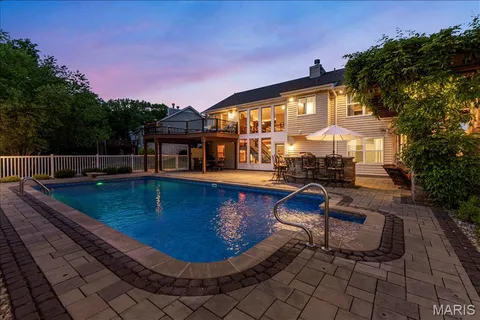$636,000 | 948 Emerald Oaks Court, Eureka, MO 63025