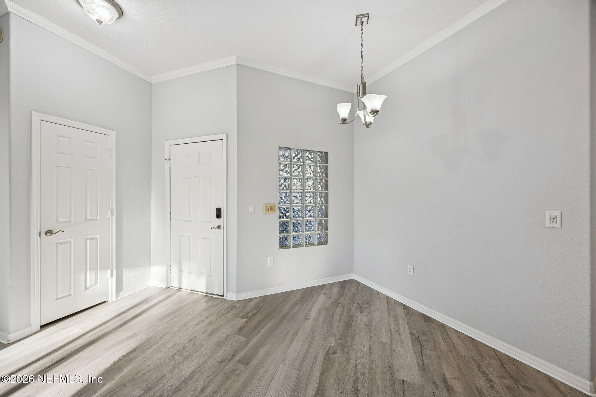 10150 Belle Rive Boulevard, Unit 1806 Jacksonville, FL 32256 - Photo 11 of 51 Dining Room