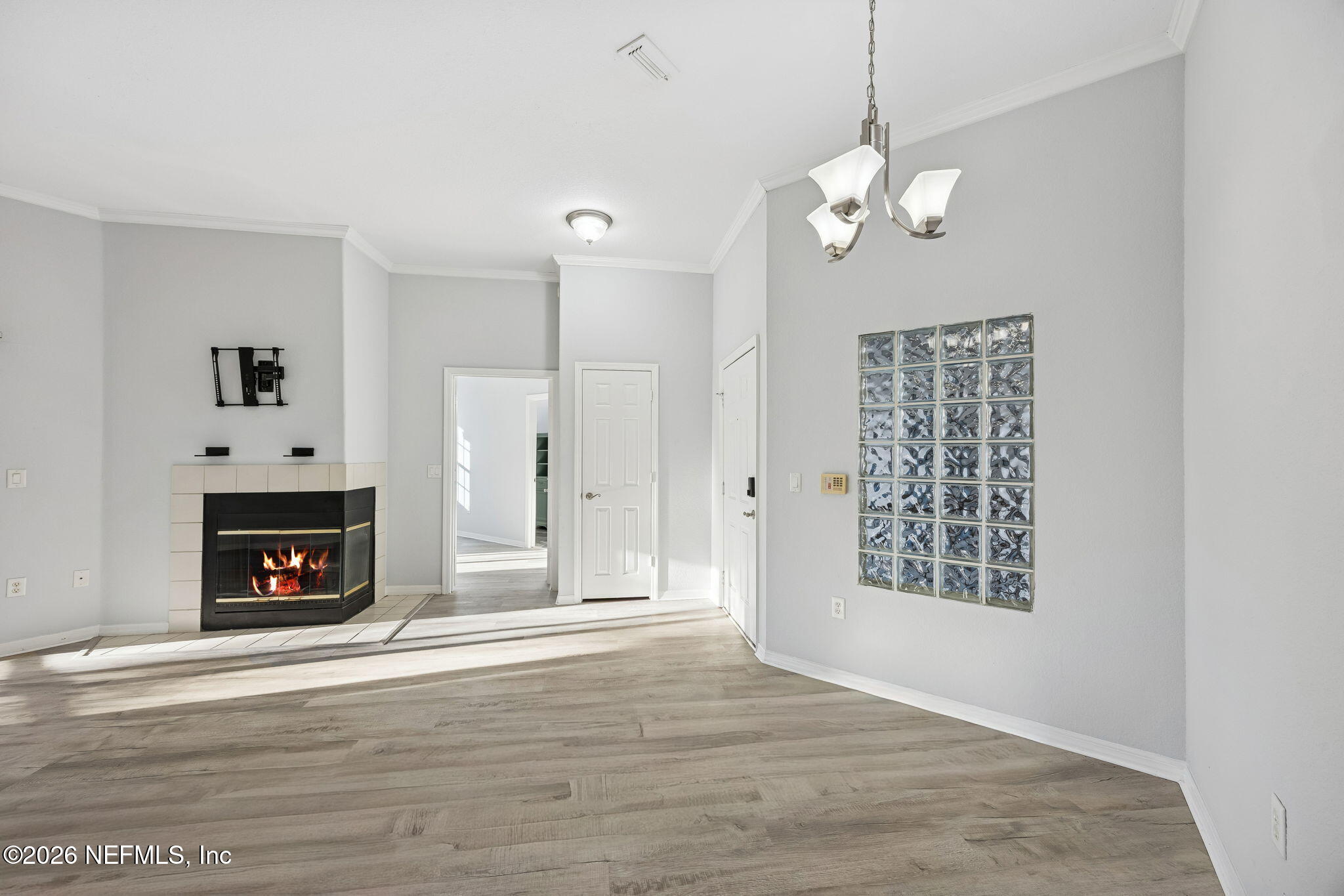 10150 Belle Rive Boulevard, Unit 1806 Jacksonville, FL 32256 - Photo 12 of 51 Dining Room