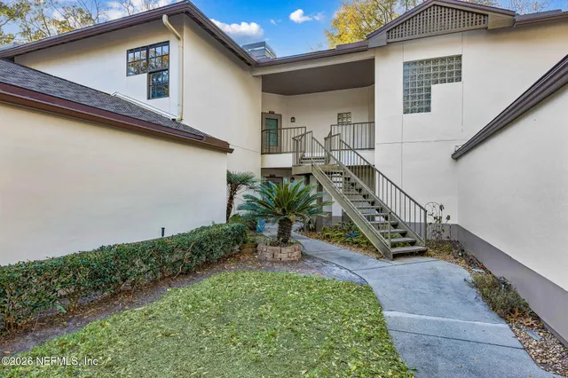 $187,500 | 10150 Belle Rive Boulevard, Unit 1806, Jacksonville, FL 32256