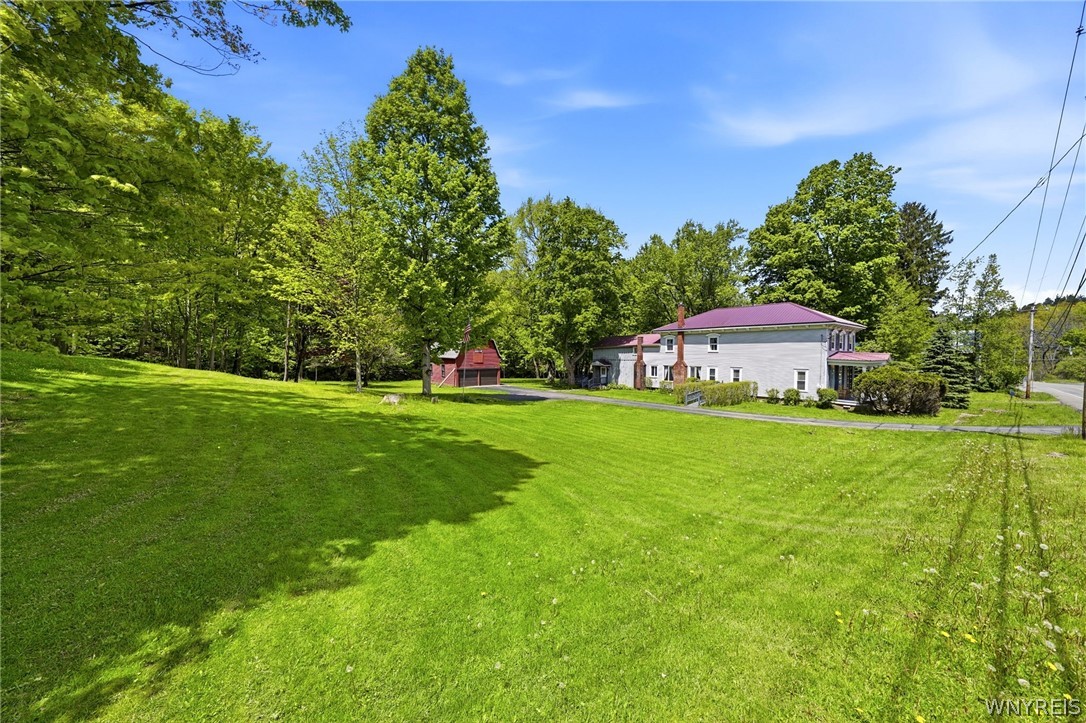 11431 Hanover Road Hanover, NY 14062 - Photo 8 of 38