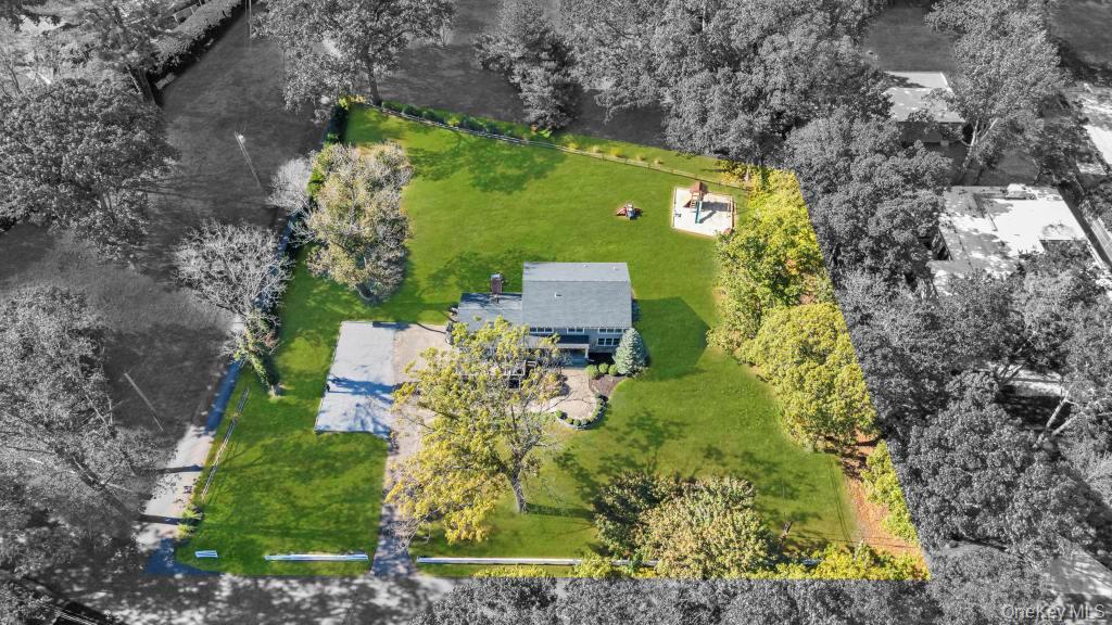 39 Bevin Road Northport, NY 11768 - Photo 40 of 44 Bird's eye view