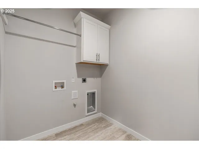 a view of an outdoor space and a yard