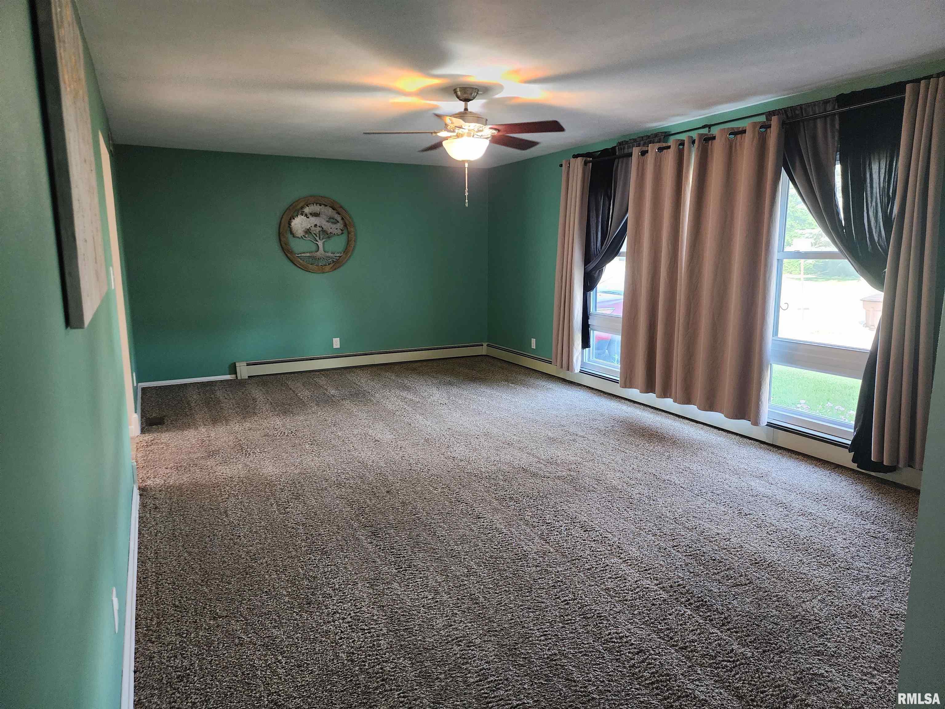 1519 Rutledge Drive Lincoln, IL 62656 - Photo 9 of 34 Gallery Image 9