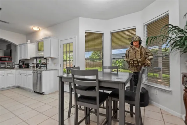 $315,000 | 8731 Majesticbrook Drive, Houston, TX 77095