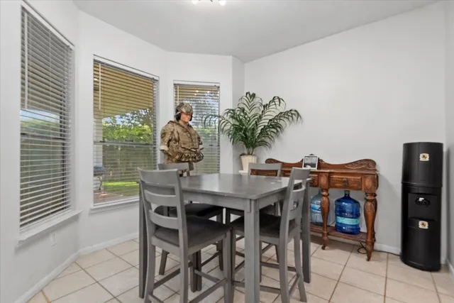 $315,000 | 8731 Majesticbrook Drive, Houston, TX 77095