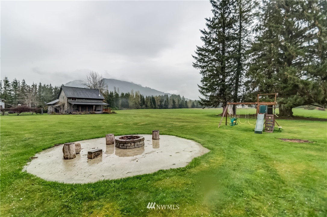 7526 Eason Road Maple Falls, WA 98266 - Photo 22 of 25 Gallery Image 22