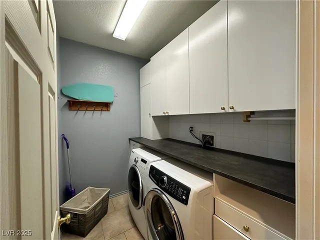 $2,630 | 1380 Haven Green Court, Henderson, NV 89012