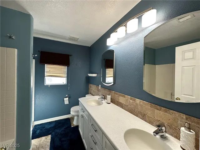 $2,630 | 1380 Haven Green Court, Henderson, NV 89012