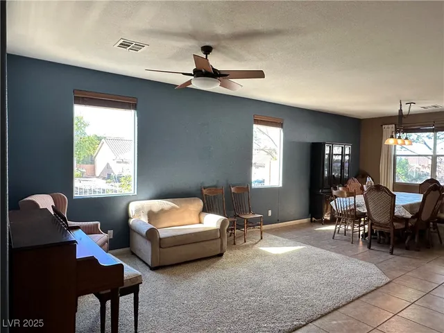 $2,630 | 1380 Haven Green Court, Henderson, NV 89012