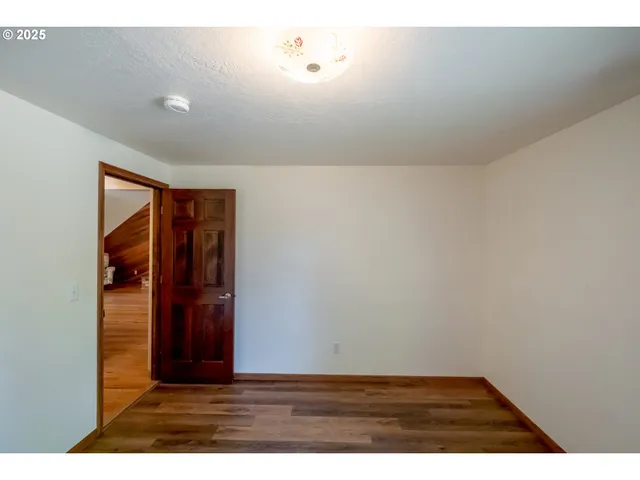 $499,900 | 2465 40th Avenue Southeast, Albany, OR 97322