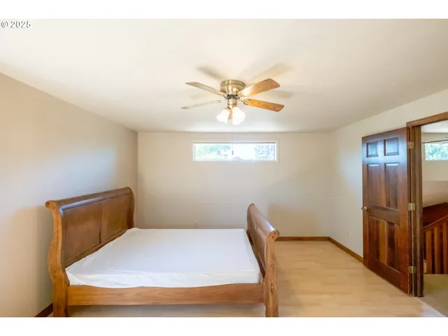 $499,900 | 2465 40th Avenue Southeast, Albany, OR 97322