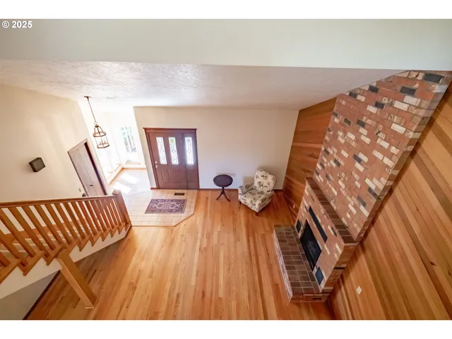 $499,900 | 2465 40th Avenue Southeast, Albany, OR 97322