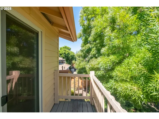 $499,900 | 2465 40th Avenue Southeast, Albany, OR 97322