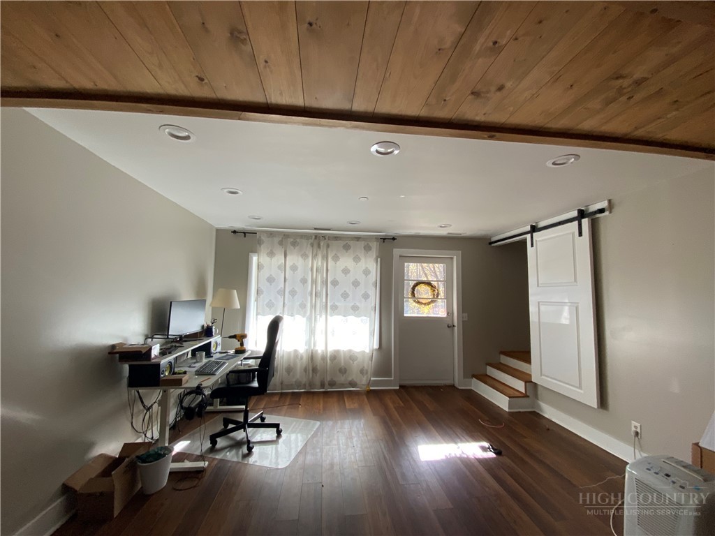 785 Dogwood Road Boone, NC 28607 - Photo 4 of 19 Gallery Image 4