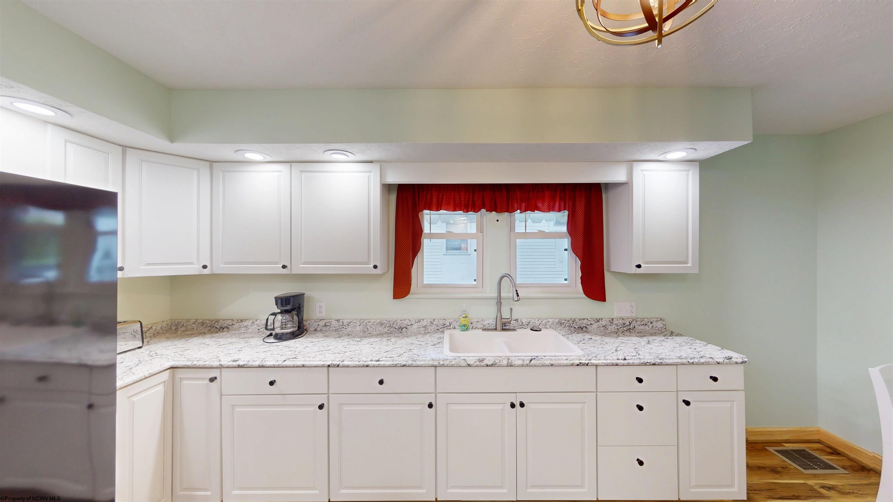 377 Haymond Road Grafton, WV 26354 - Photo 16 of 37 Gallery Image 16