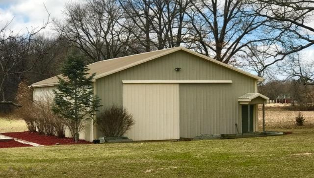 14892 Range Line Road Buchanan, MI 49107 - Photo 2 of 23 barn