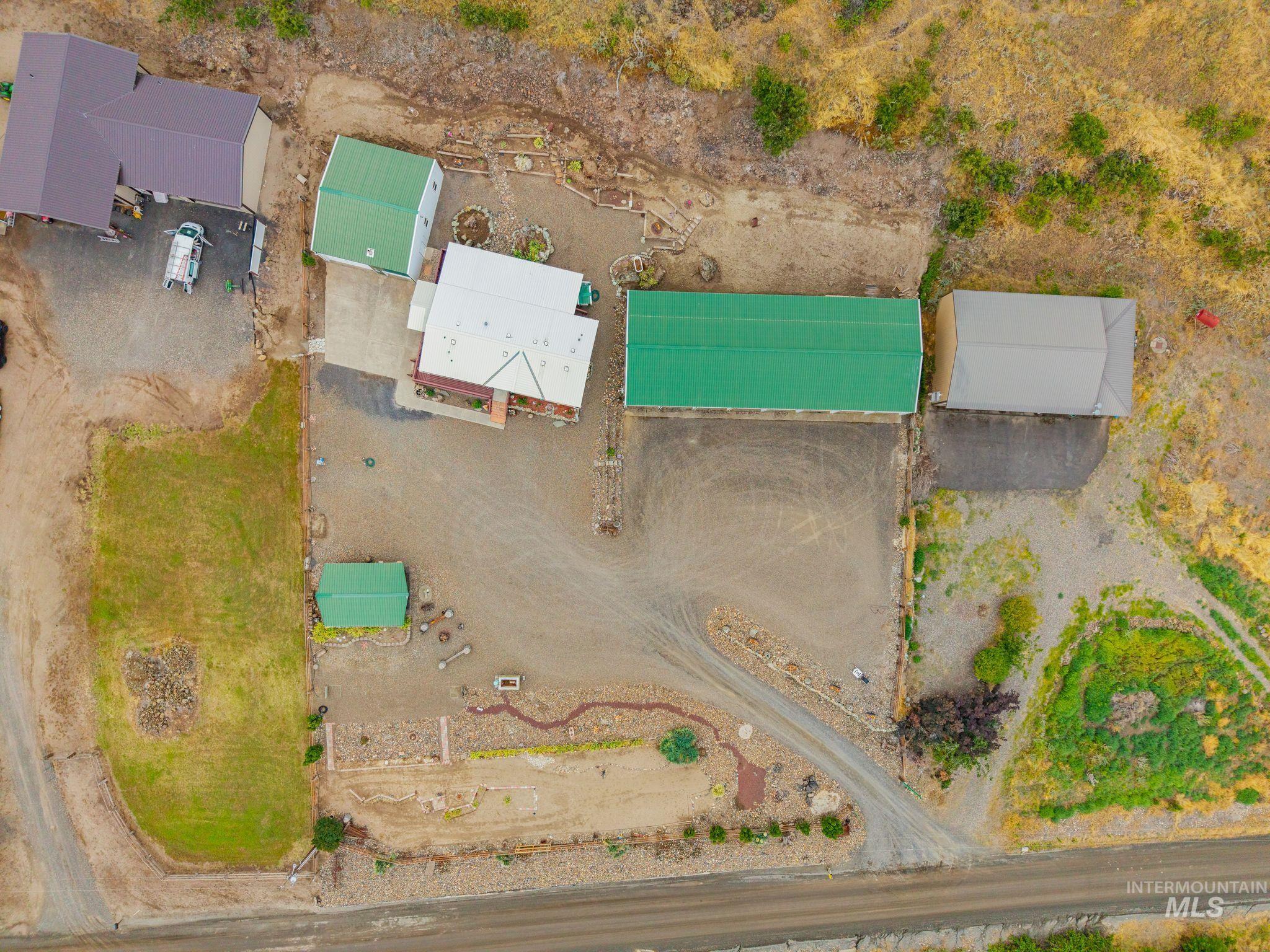31018 Snake River Road Asotin, WA 99402 - Photo 2 of 50