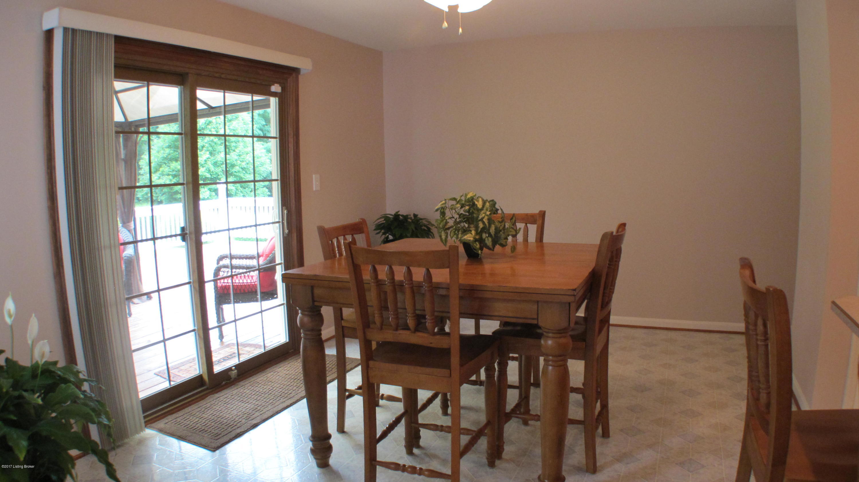 7606 Stone Ledge Road Louisville, KY 40291 - Photo 24 of 34 IMG_7649