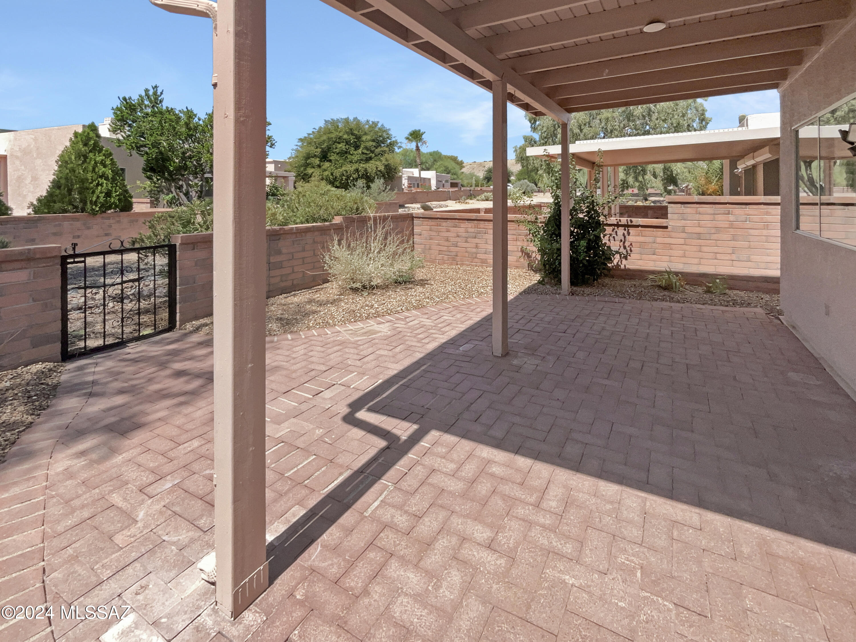 1740 North Rio Mayo Green Valley, AZ 85614 - Photo 8 of 21 Gallery Image 8